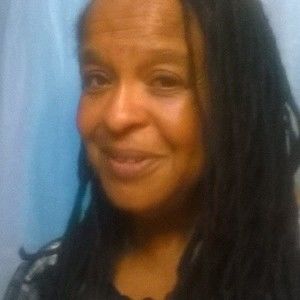 Meet your Posher, Janet